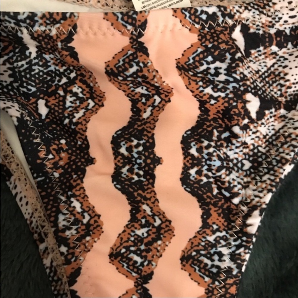 NWT Snakeskin Coral Strappy Swim Bottoms size Small - Picture 2 of 5